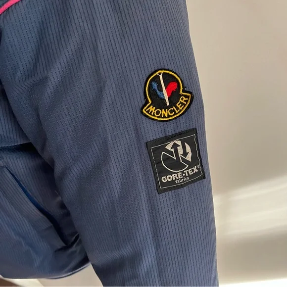 Vintage ASICS x Moncler reversible puffer jacket - Picture 5 of 8